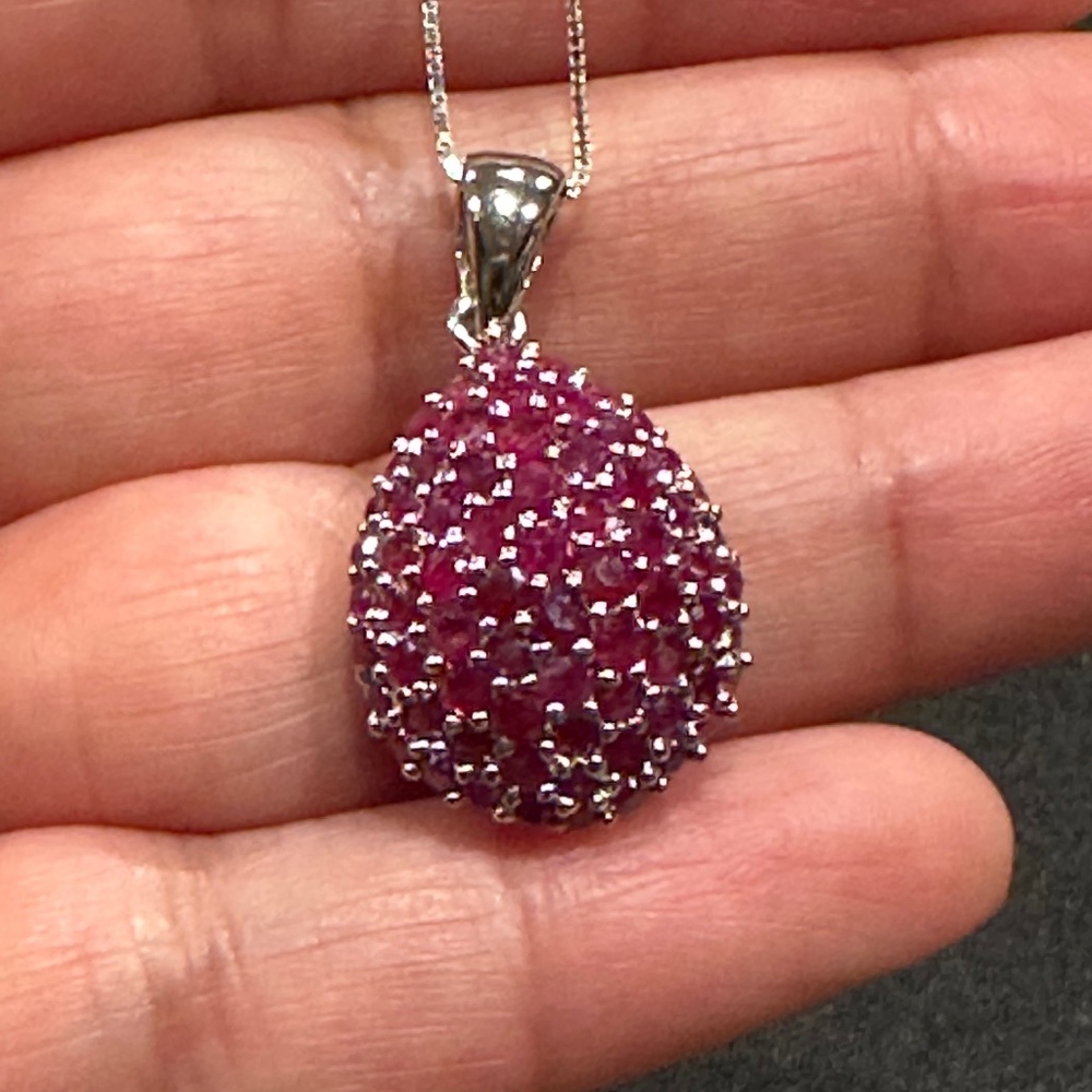 Pear-Shaped Ruby Cluster Pendant - image 5